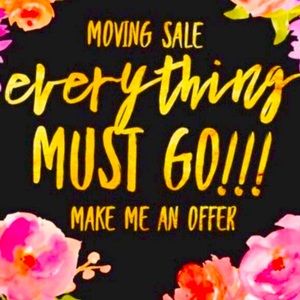 MAKE ME AN OFFER💕🎉 MOVING SALE💕🎉